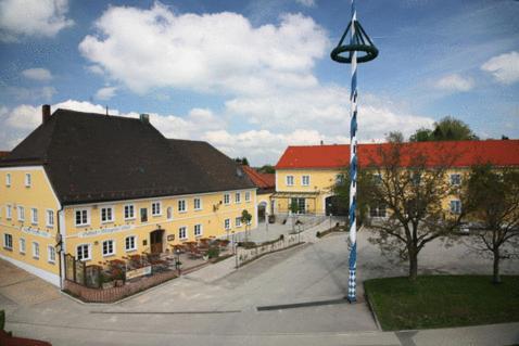 Hotel Eberl Hattenhofen  Buitenkant foto